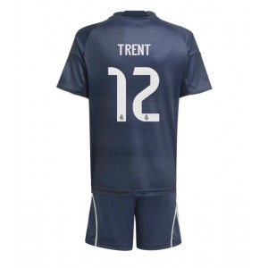 Real Madrid Alexander-Arnold #12 Jalkapallovaatteet Lasten Vieraspeliasu 2025-26 Lyhythihainen (+ Lyhyet housut)